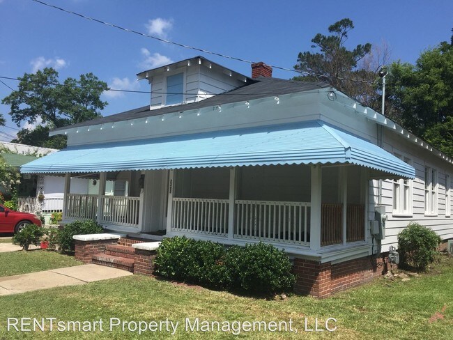 Building Photo - 4 br, 2 bath House - 2305 Marion Street