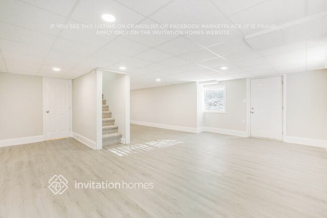 Foto del edificio - 3815 Clovis Ct NW