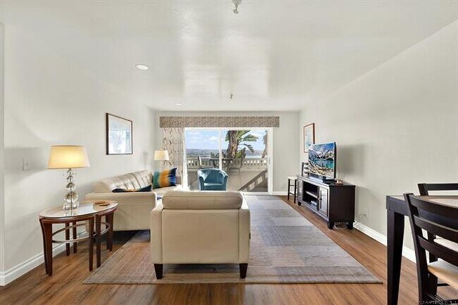 Foto del edificio - 1 Bed/1 Bath Crown Point Condo with Bay Views