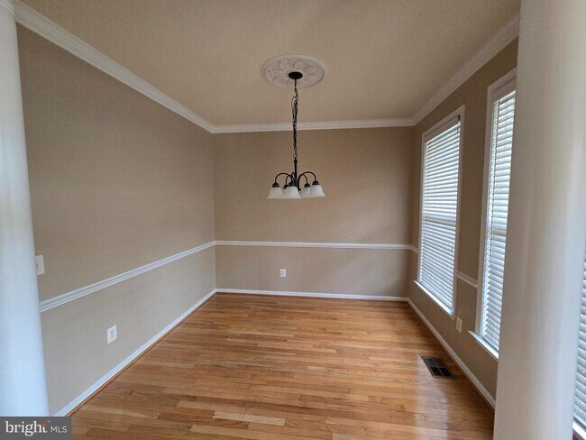 Foto del edificio - 15692 William Bayliss Ct