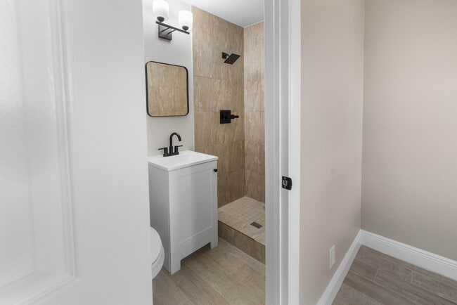 Foto del edificio - 4397 Purdy Ln