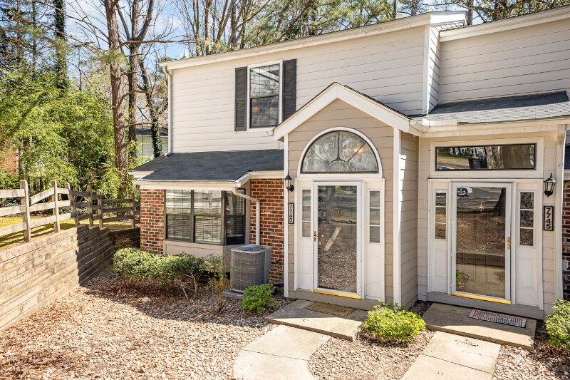 7743 Falcon Rest Cir, Raleigh, NC 27615 Condo for Rent in Raleigh, NC