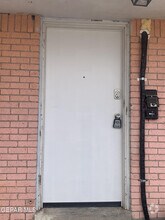 Building Photo - 3910 Leavell Ave