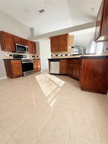 Foto del edificio - 5210 Cornvalley Dr