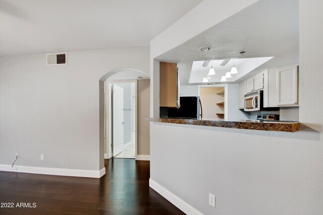 Foto del edificio - 5104 N 32nd St