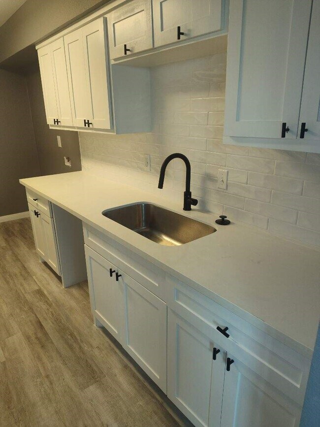 Foto del edificio - 2687 Gessner Rd