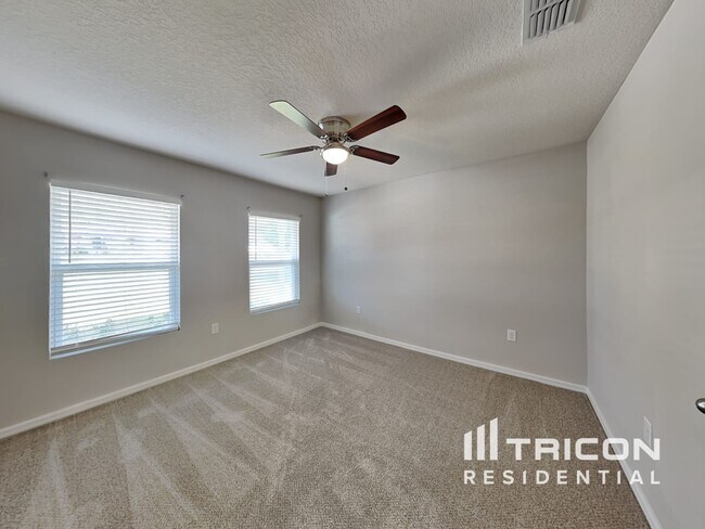 Building Photo - 2491 Stanton Avenue Spring Hill FL