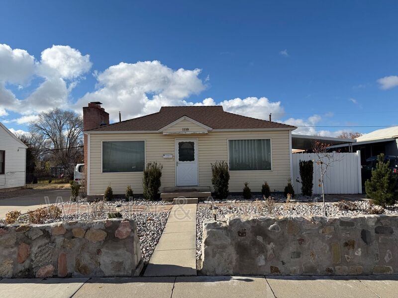 Photo - 1118 S 700 W