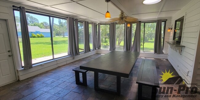 Building Photo - 21 Teal Cir