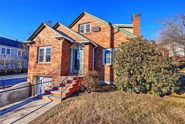 Foto del edificio - 66 Tyndall Ave