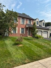 Building Photo - 105 Wheatfield Ct