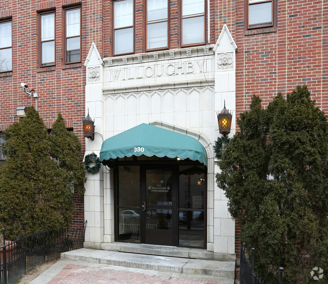 Foto del edificio - The Willoughby Condominiums