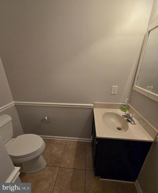 Foto del edificio - 13672 Water Springs Ct