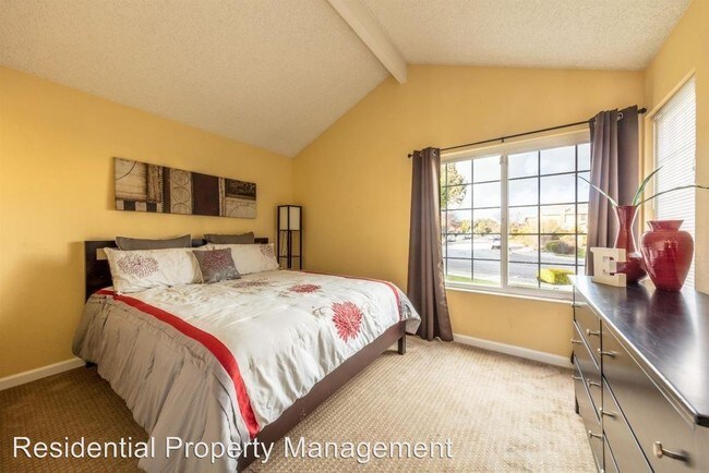 Building Photo - 3 br, 2 bath House - 4925 Seneca Park Loop