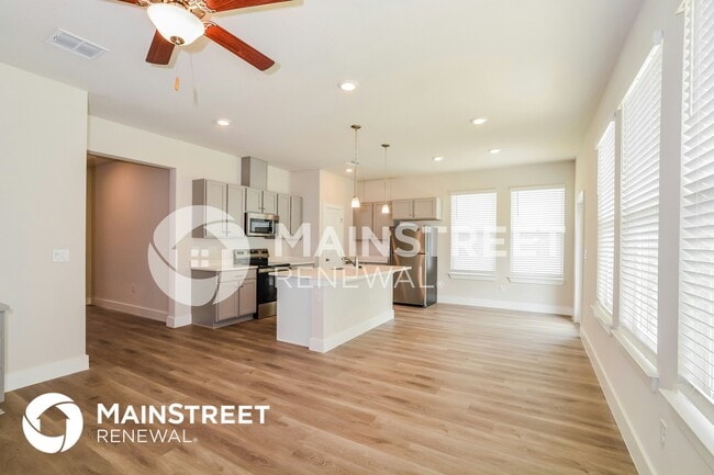 Building Photo - 332 Whiteheart Dr