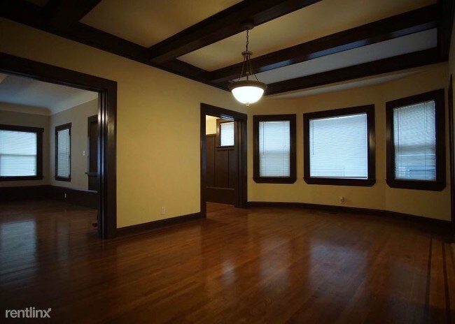 Building Photo - 2 br, 2 bath Apartment - 2406 P Street