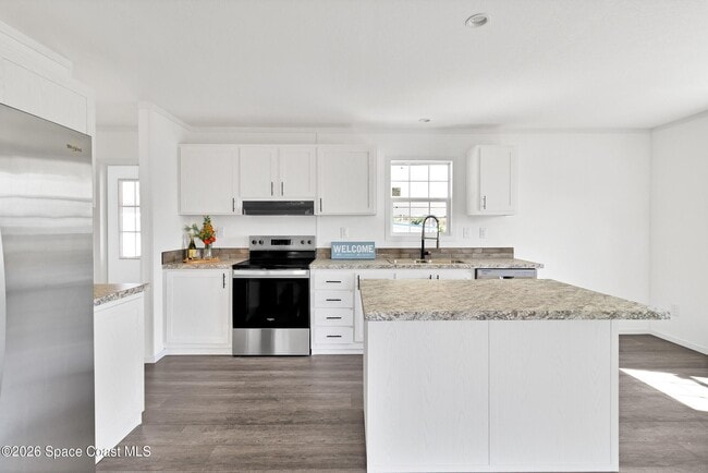 Building Photo - 6180 98th Ln