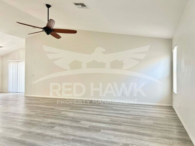 Foto del edificio - 38564 N La Grange Ln