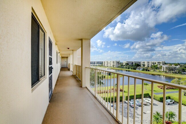 Building Photo - 14426 Amberly Ln