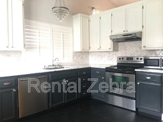 Foto del edificio - 3746 Pheasant Ct
