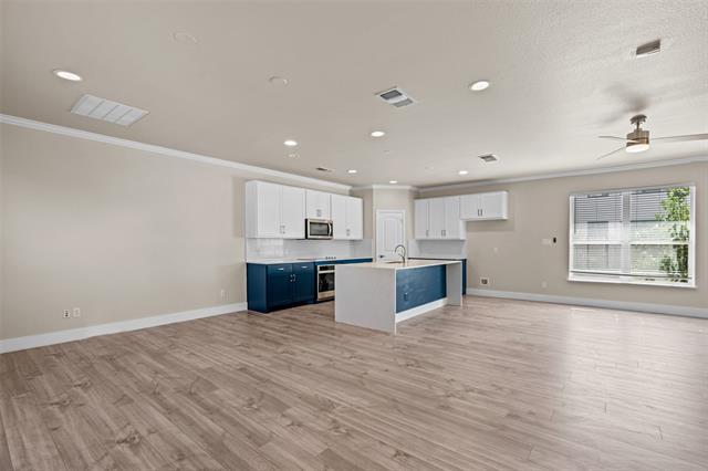 Foto del edificio - 4417 Gennaro Street