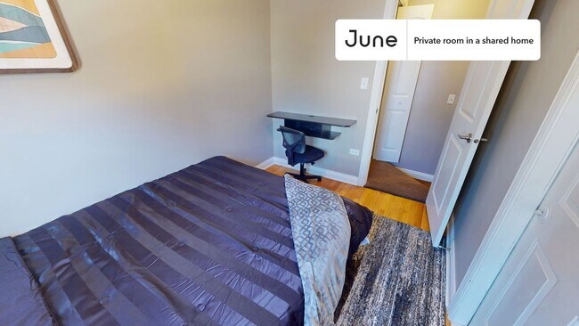 Foto del edificio - Private bedroom in 3 bed/1 bath Home