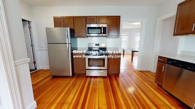 Building Photo - 27 A Craigie St