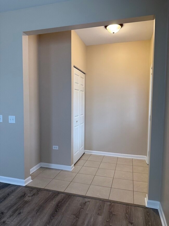 Foto del edificio - 3345 Bromley Ln