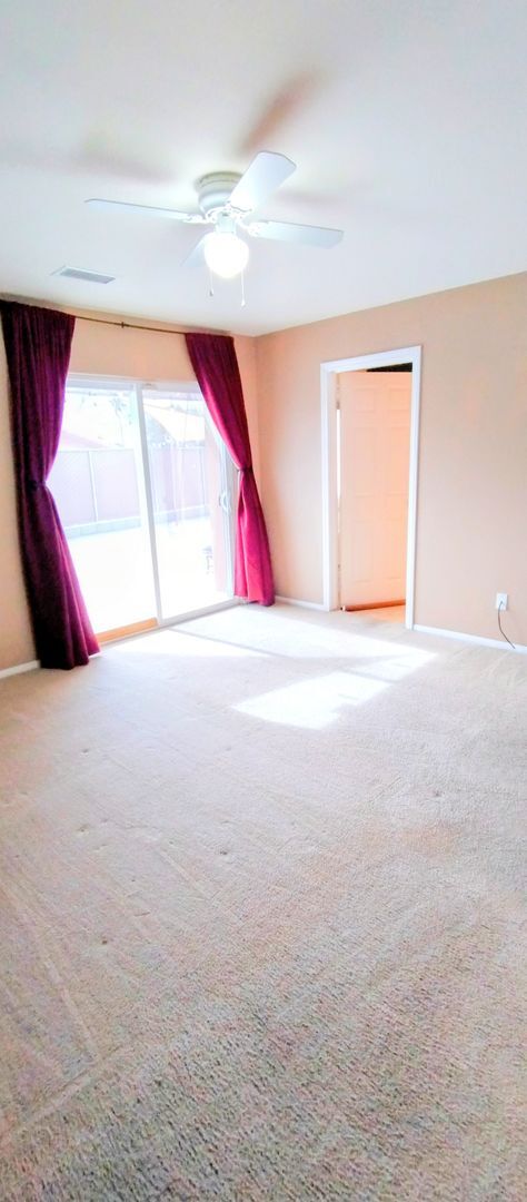 Foto del edificio - Luxury Living at its Finest: Spacious 3BR/...