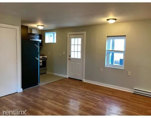 Building Photo - 2 br, 1 bath Apartment - 134 Pearl St