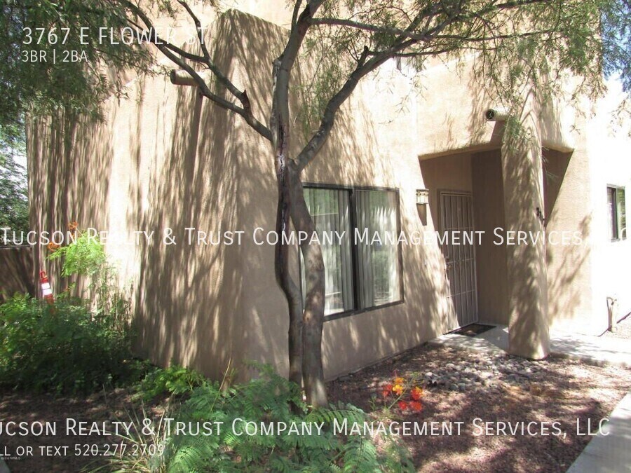 Foto principal - 3767 E Flower St