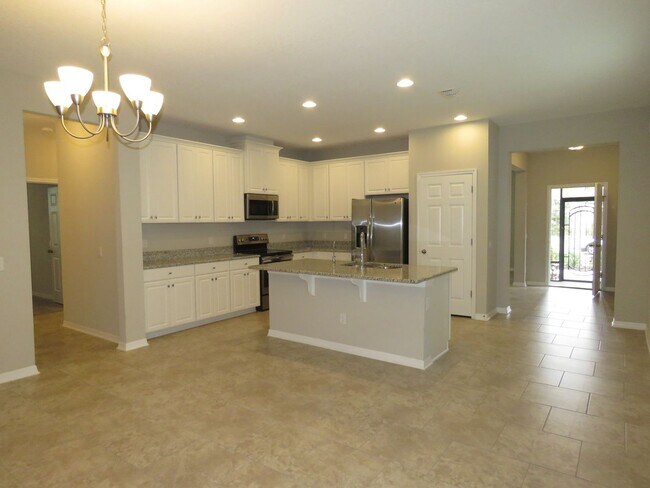 Building Photo - Beautiful Newer 3/2/2 home for Rent