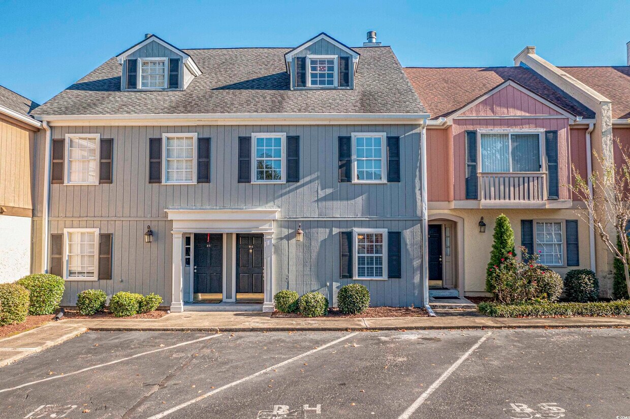 Foto principal - 501 44th Ave N