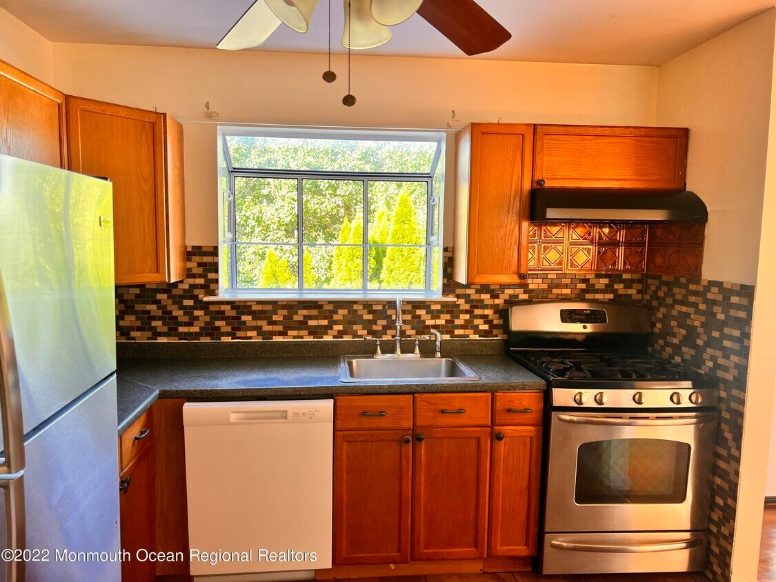 12 White Dr, Neptune City, NJ 07753 House Rental in Neptune City, NJ