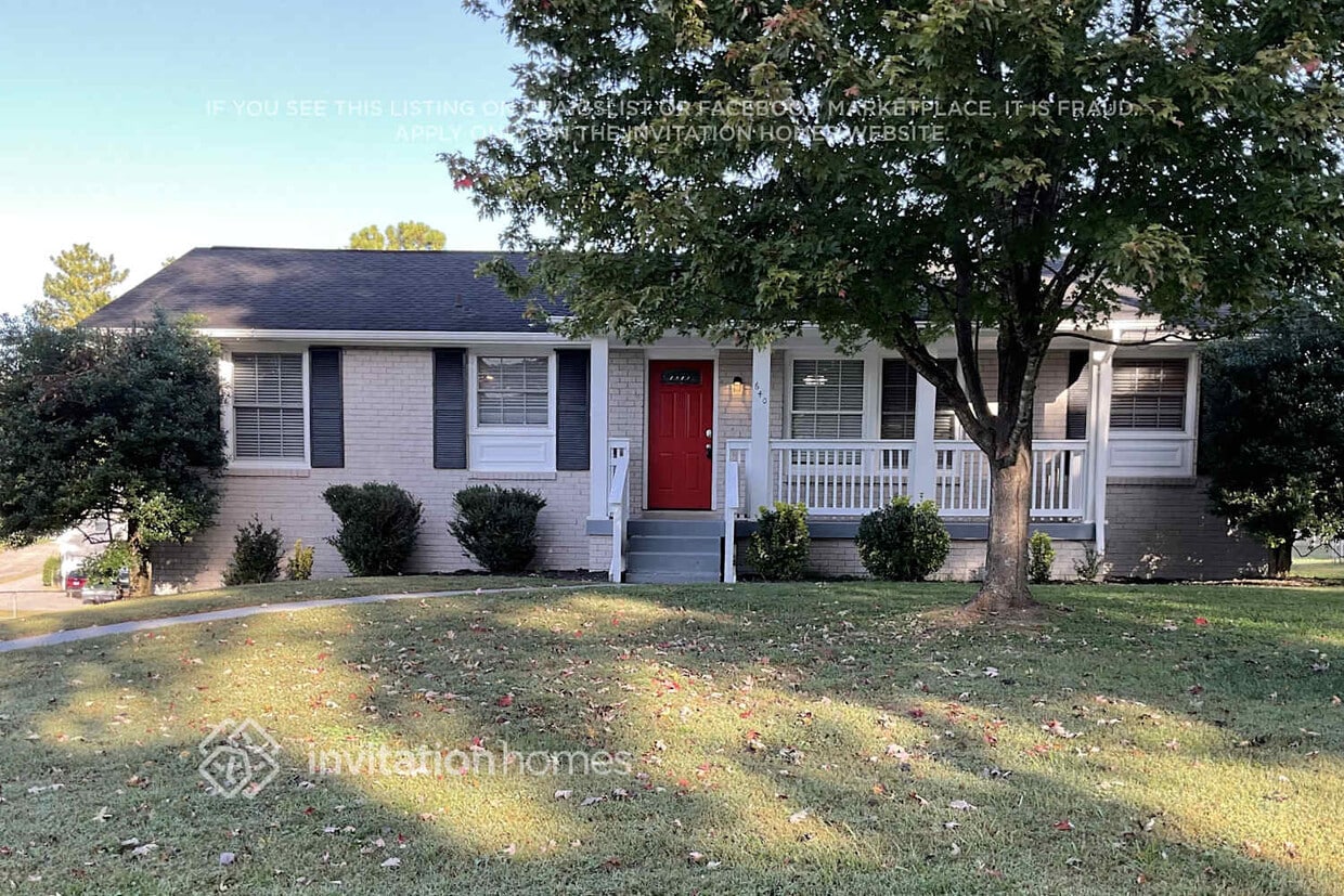 Primary Photo - 640 Des Moines Dr
