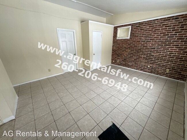 Foto del edificio - 3 br, 1 bath House - 6225 Kent Rd