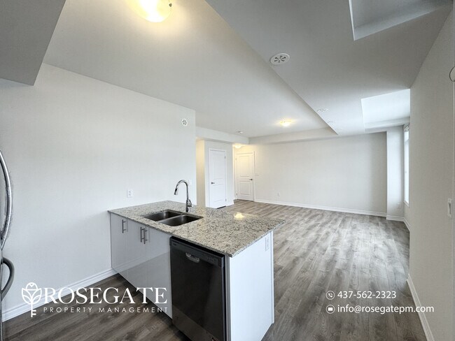 Building Photo - Beautiful 3-Bedroom Townhouse with Garage, Driveway Parking & Private Outdoor Space in Caledon