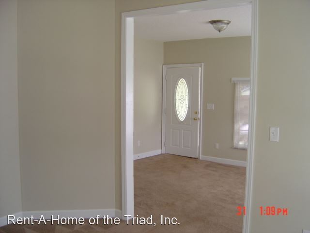 Building Photo - 3 br, 1 bath House - 1001 Glenwood Avenue