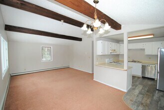 Building Photo - 795 Keeling Rd
