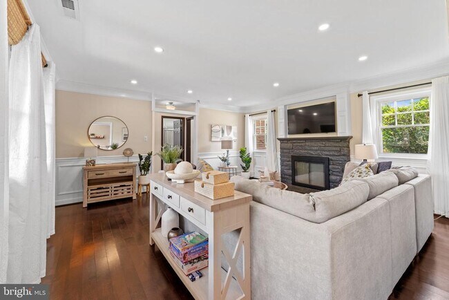 Foto del edificio - 3440 Washington Dr