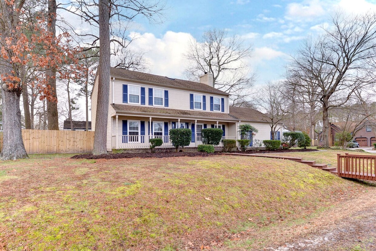 Foto principal - Well Maintained Home in Tabb Lakes