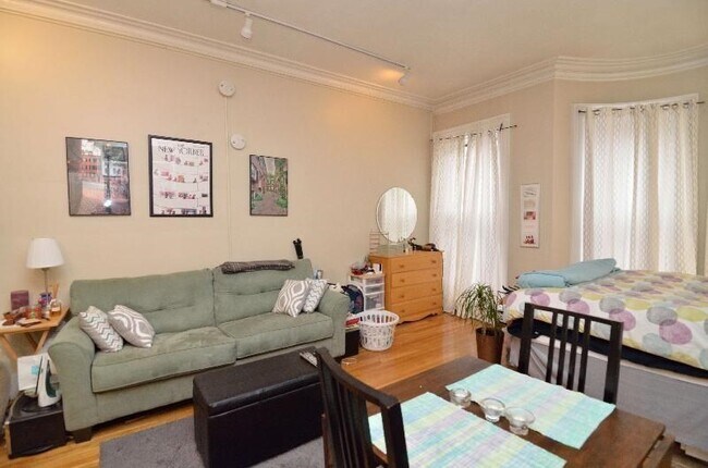 Foto del edificio - 3 St Charles St