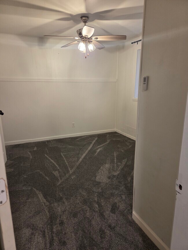 Foto del edificio - 3608 W 73rd Ct