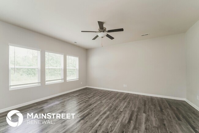 Building Photo - 12018 Old Dulin Farms Way