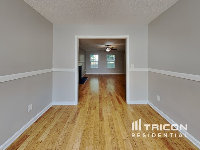 Building Photo - 1268 Winding Path Rd
