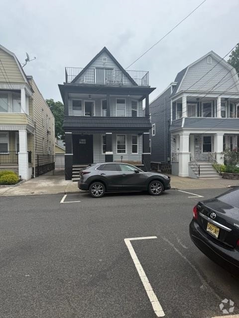 Building Photo - 8516 3rd Ave