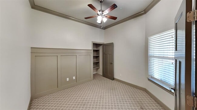 Foto del edificio - 6516 Bentley Dr