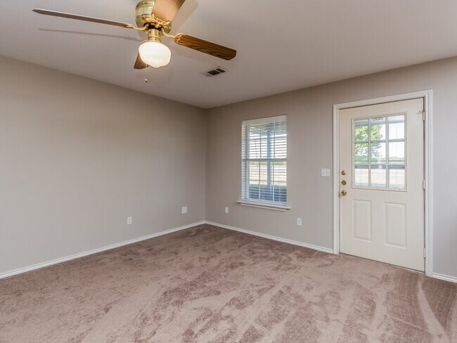Building Photo - 7259 FM982