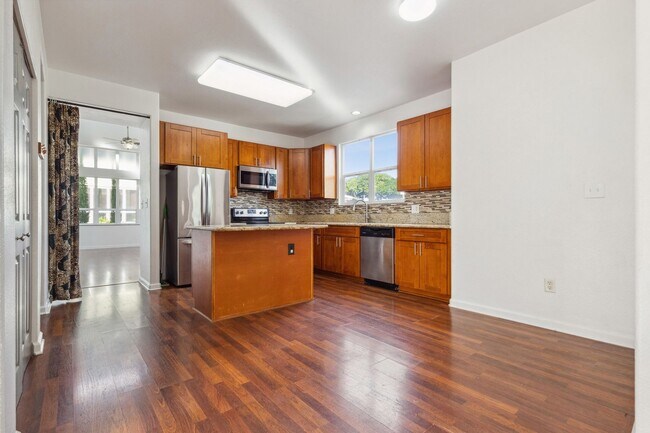 Foto del edificio - 4 Bed, Pet Friendly Kapolei Home