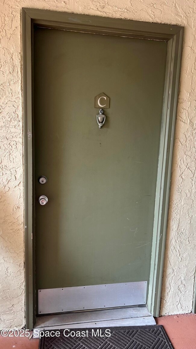 Building Photo - 3585 Sable Palm Ln